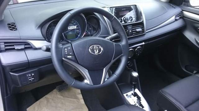 Giá xe Toyota Vios 2016 tại Toyota Tân Cảng 04